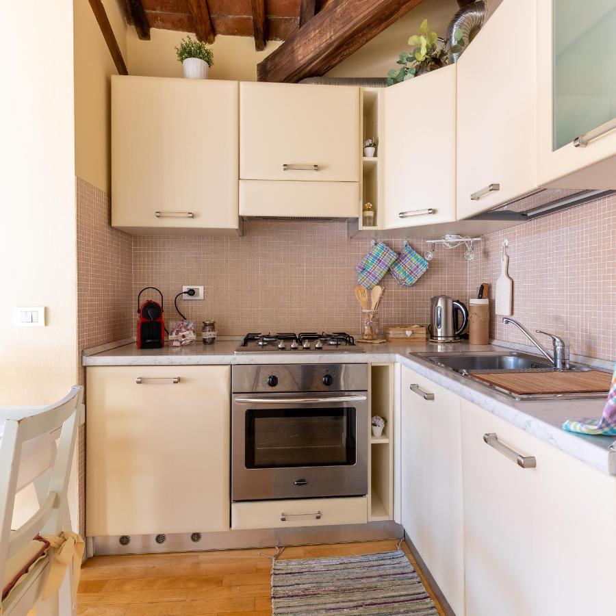 50Mt Dalle Mura+Parcheggio*Appartamento Tipico* Lucca Exteriör bild