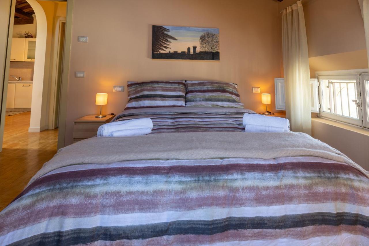 50Mt Dalle Mura+Parcheggio*Appartamento Tipico* Lucca Exteriör bild