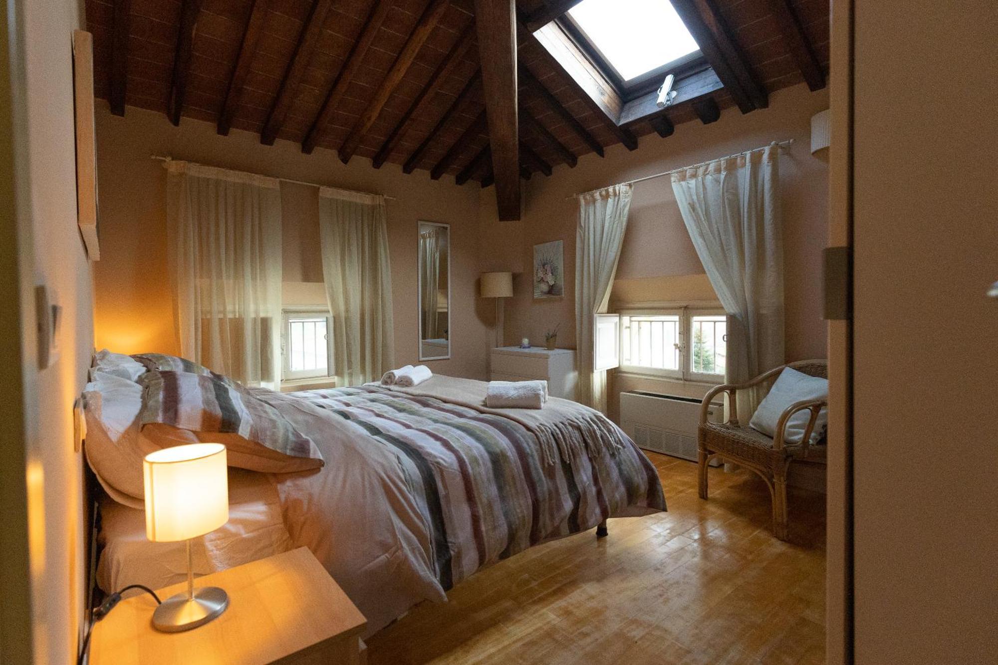 50Mt Dalle Mura+Parcheggio*Appartamento Tipico* Lucca Exteriör bild